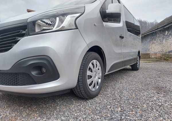 Renault Trafic cena 66900 przebieg: 262000, rok produkcji 2016 z Wolbrom małe 529